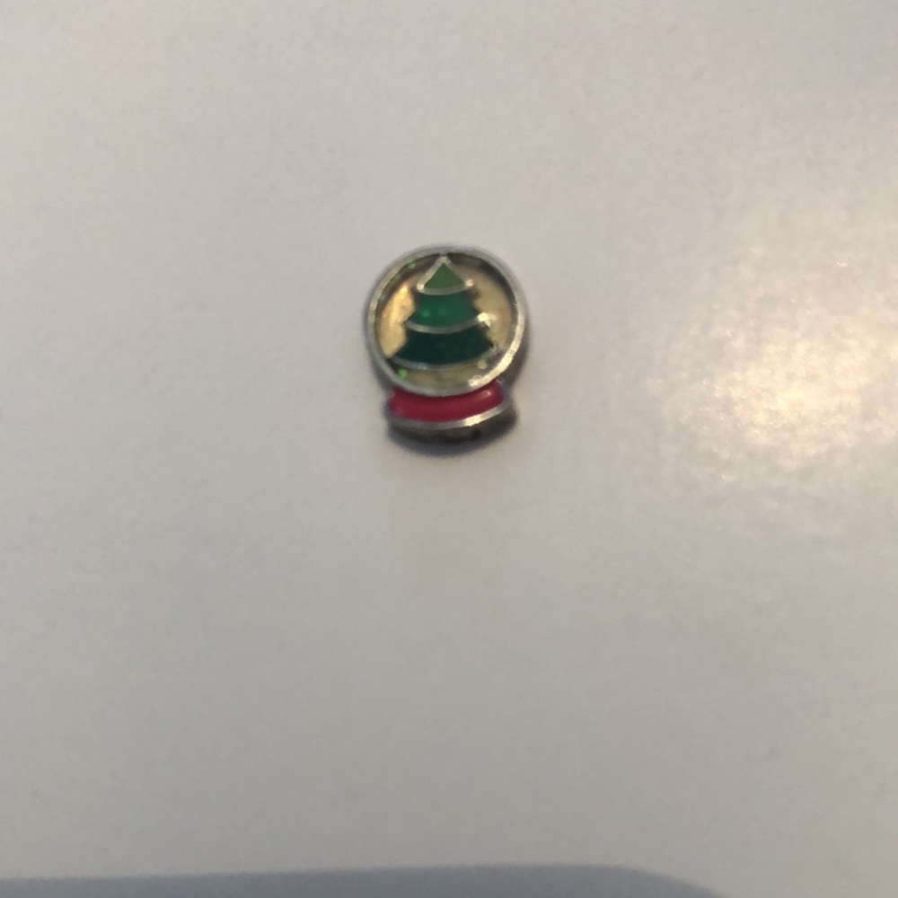 Snow globe charm - Picture 2 of 2